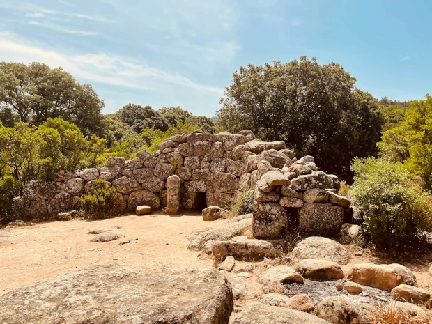 Gran Tour della Sardegna - Tomba dei Giganti